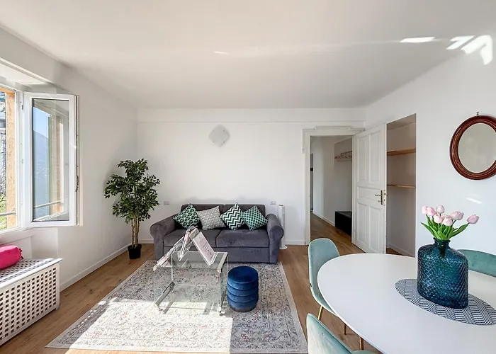 Апартаменты Peroni - View House *