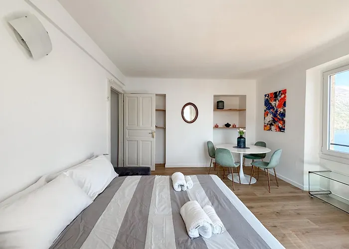 Peroni - View House Ардженьо